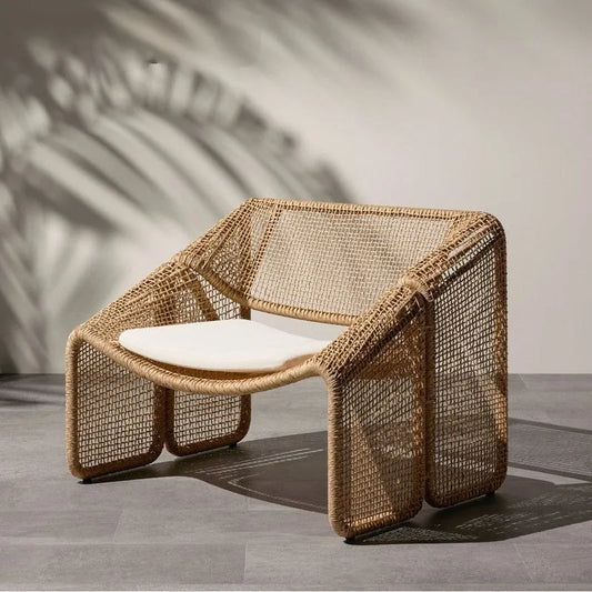 OUTDOOR RATTAN CHAIR